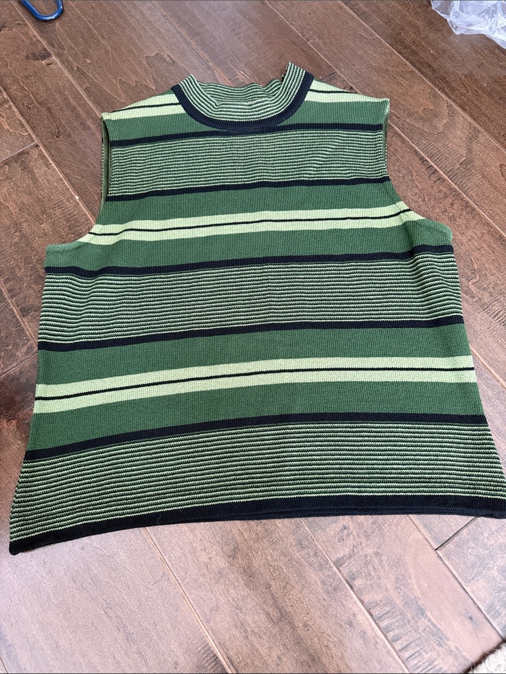 St. John Green Striped Knit Sleeveless Top